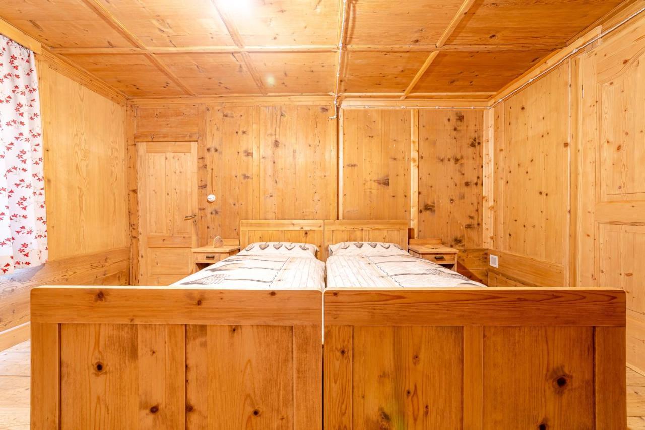 Ospitalita Diffusa Laste Dolomites - Cesa Del Bepo Moro Colle Santa Lucia Exterior foto